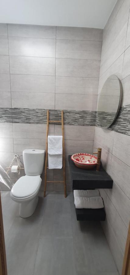 Fernan Perez Apartamentos La Palmera מראה חיצוני תמונה
